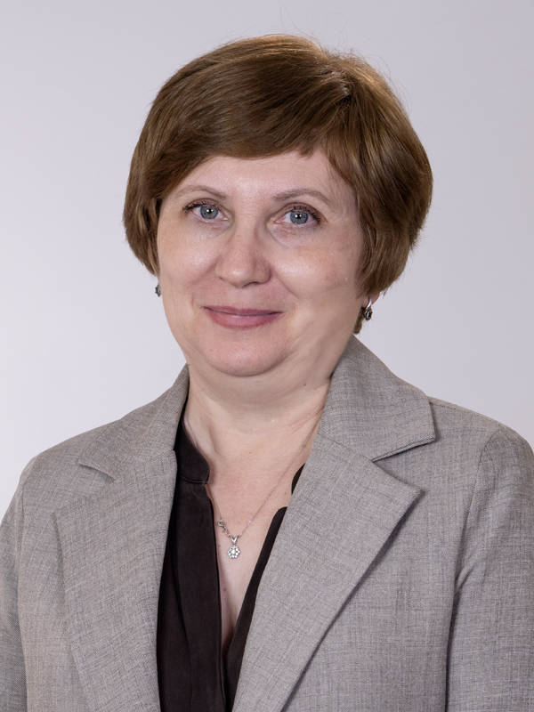 Саловарова Анна Викторовна.